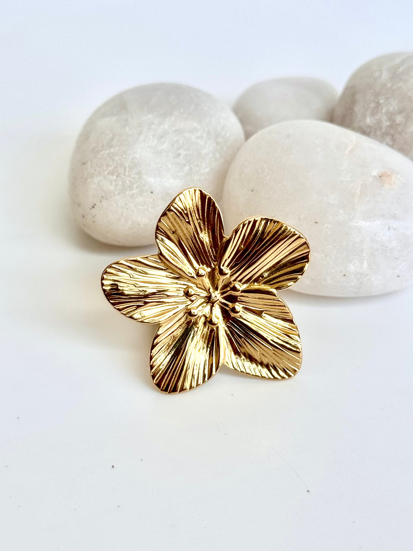 Bloom Bold Ring