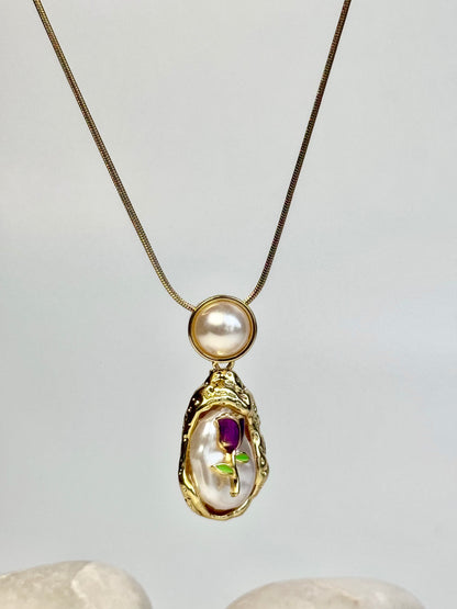 Bloom in Pearl